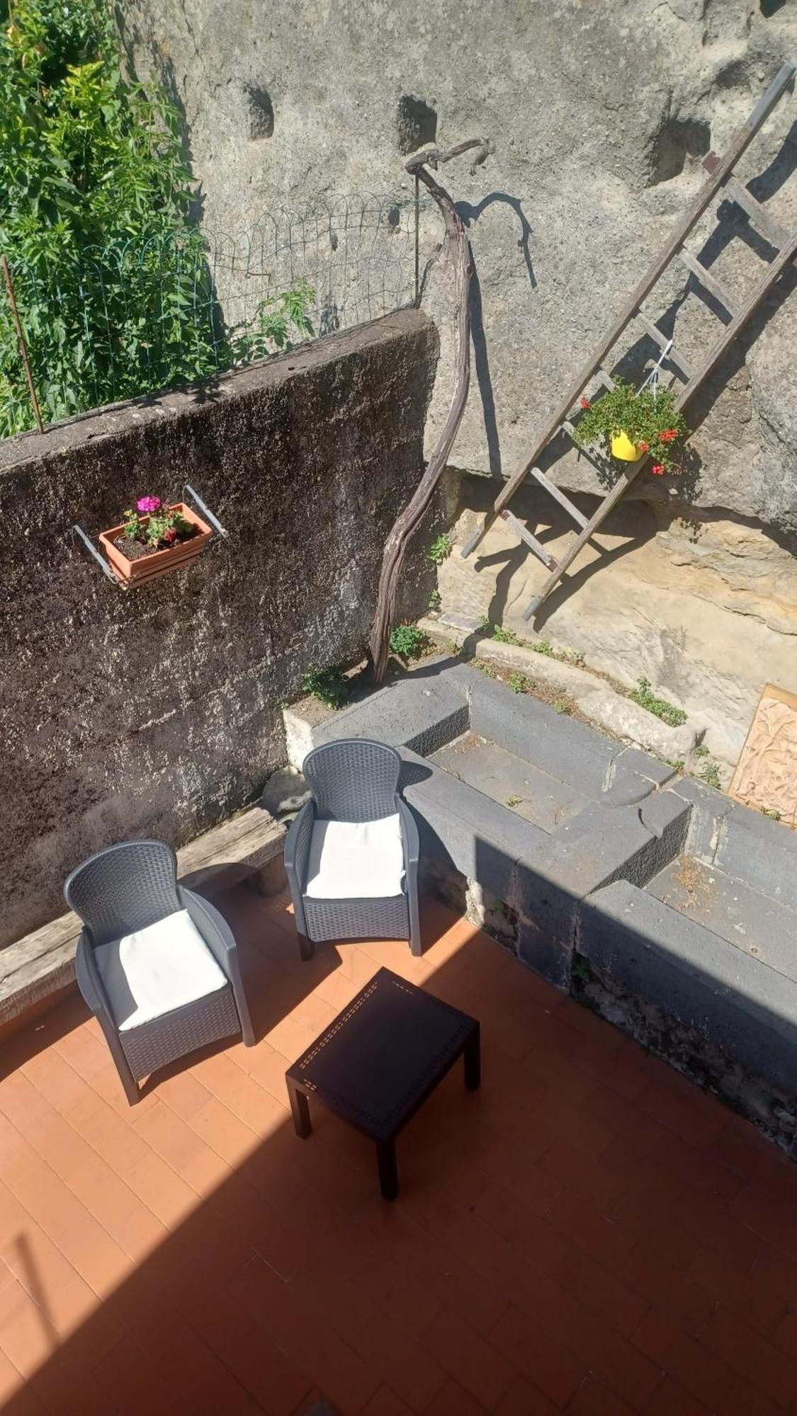 Le Vie Del Borgo Couette-café